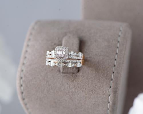 تونز ذهب روزقولد عيار 18 تصميم ألماس