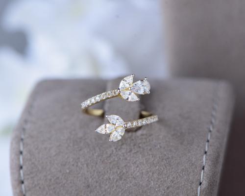 خاتم ذهب عيار 18