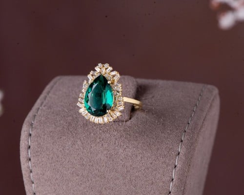 خاتم ملكي ذهب عيار 18