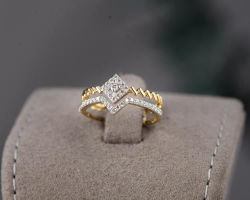 خاتم ذهب عيار 18