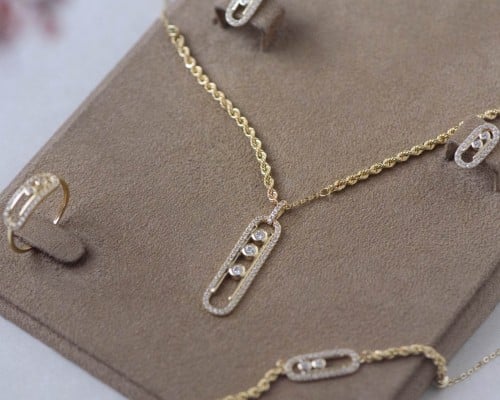 طقم كامل ناعم ذهب عيار 18