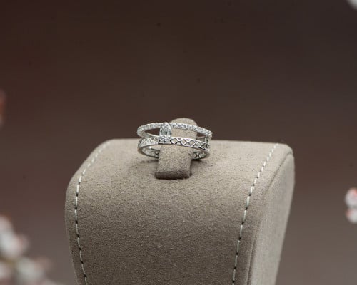 خاتم ذهب أبيض عيار 18