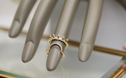 خاتم أنامل ذهب عيار 18 مقاس 6