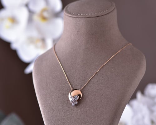 عقد ذهب روز قولد عيار 18