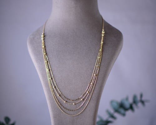 سبحة ذهب عيار 18 (الطول: 80 سم)