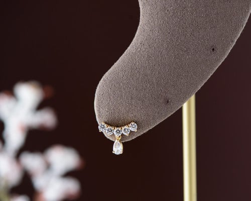 حلق ذهب عيار 18