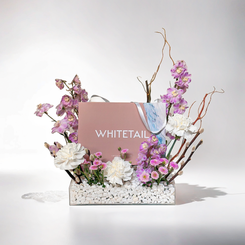 بطاقة شراء Whitetail Nail Spa