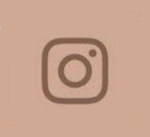 INSTGRAM ACCOUNT@QWQ