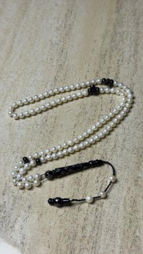 سبحة لولو زراعي وطقم يسر فضه المقاس 6 ملي 99 خرزة