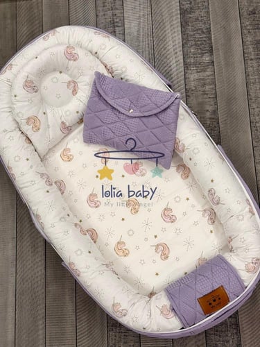 سرير متنقل للبنات