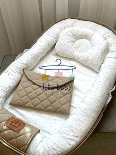 سرير متنقل مميز جلد بيج