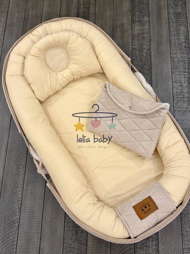 سرير متنقل للمواليد قابل للطي للسفر - بيج