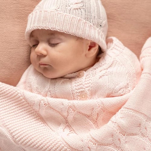 طقم مواليد شتوي وردي