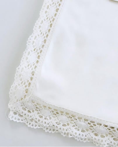 طقم استقبال ابيض للجنسين