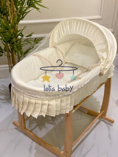 سلة موسى مع مفرش و قاعدة