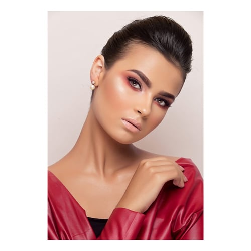 عدسات ديفا - ايفوري