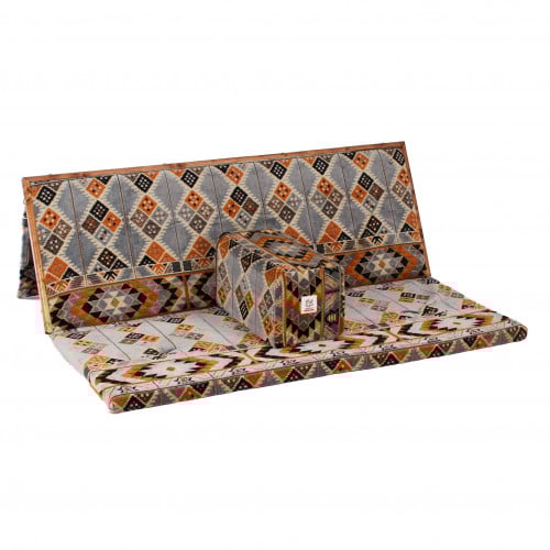 تكاية الفخامة "بعدة ألوان"