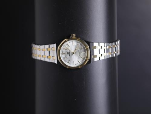 ساعة رجالي فخمة