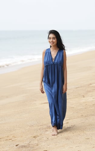 فستان ناتالي ازرق حرير طبيعي 100٪