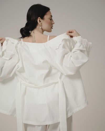 بجامة قطن 3 قطع لون ابيض