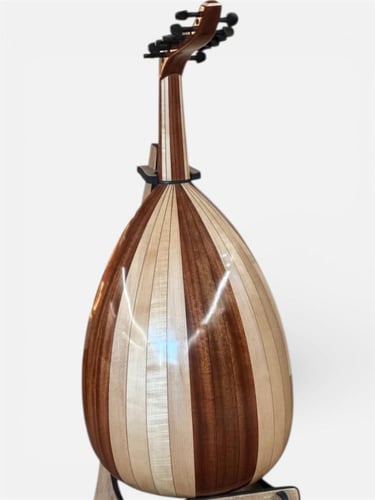 عود مصري فاخر صناعة علي العال