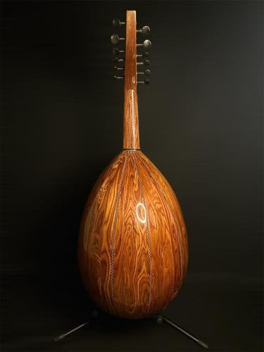 عود موسيقي سوبر لوكس - صوت رخيم