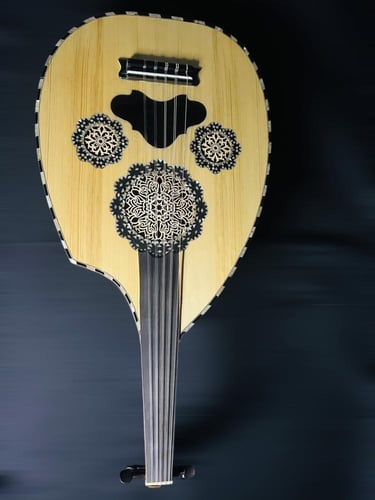 عود كهربائي أسود لامع مفاتيح قيتار سوبر لوكس احترا...