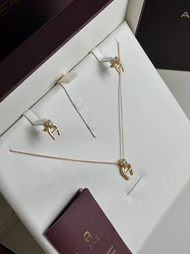 Aigner jewelry set