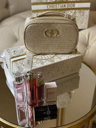 Dior Package Christmas 2025