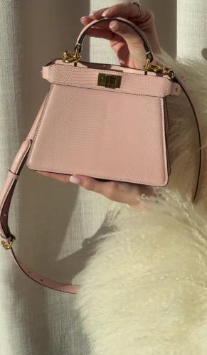 Fendi Peekaboo Lizard Pink Mini