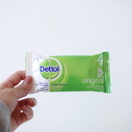 مناديل ديتول رطبة