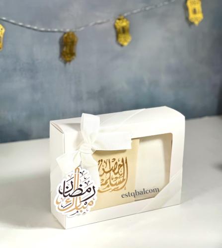 6 علب مكونة من السجاد وحصن المسلم وخاتم تسبيح