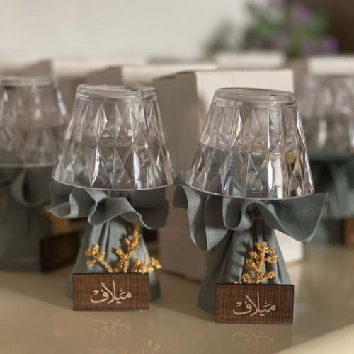 أبجورة شفاف تنسيق ياباني