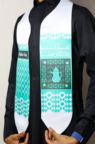 درزن (12قطعة) من وشاحات اليوم الوطني من الساتان با...