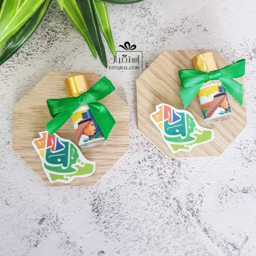 قاعدة خشبية مع تولة مسك