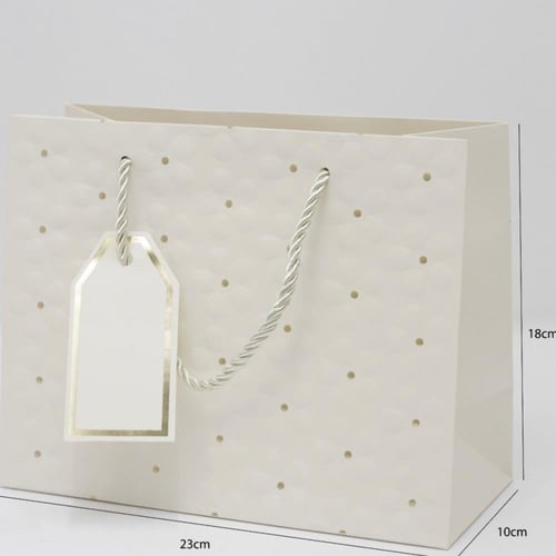 اكياس هدايا ورقية محفورة