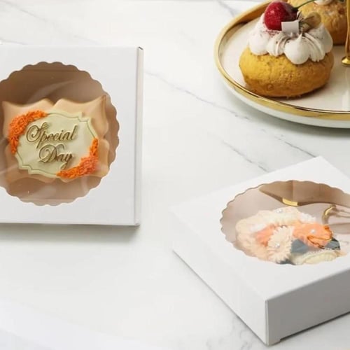 علب ورقية بنافذة شفافة