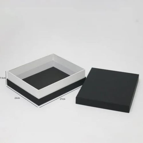 علب هدايا بغطاء منفصل