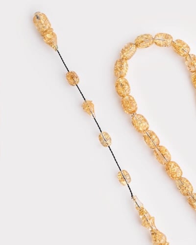 سبحة كاست من ورق الذهب بتصميم متفرد