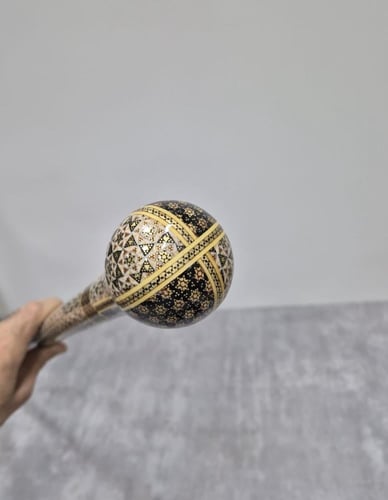 صولجان السلاطين سميك