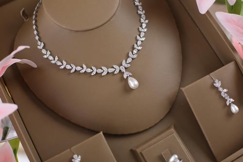 طقم لولو دقة الالماس