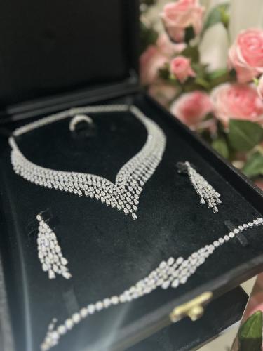 طقم دقه الالماس