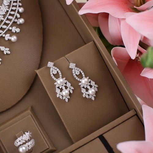 فخامة اللؤلؤ