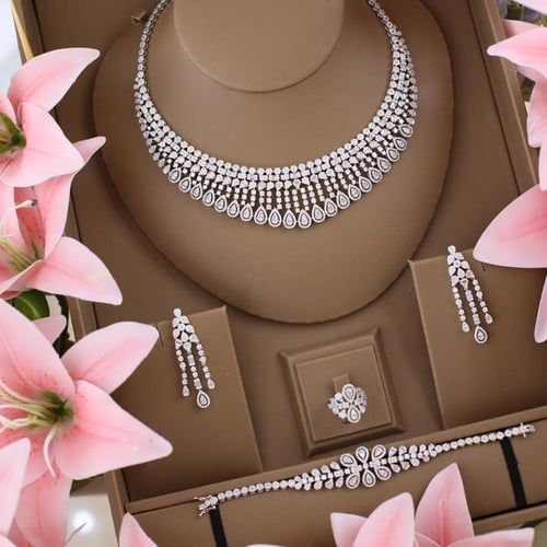 طقم الفخـامه