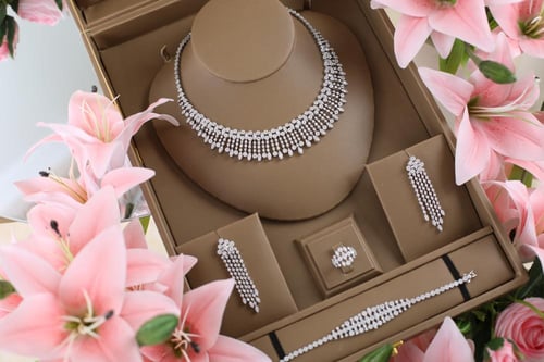 طقم دقة الالماس