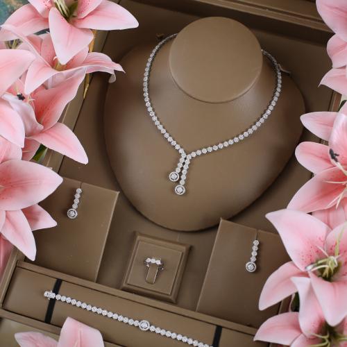 طقم دقة الالماس - ابيض