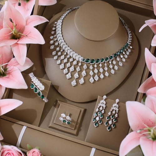 طقم دقة الماس فخم