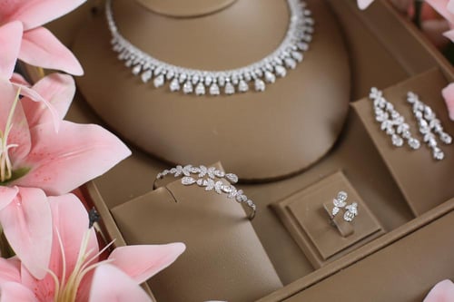 طقم دقة الالماس