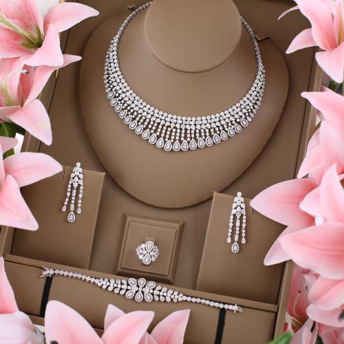 طقم الفخـامه