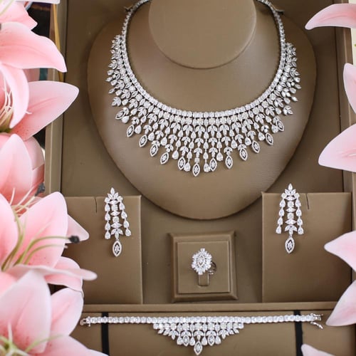 طقم ملكي دقة الماس